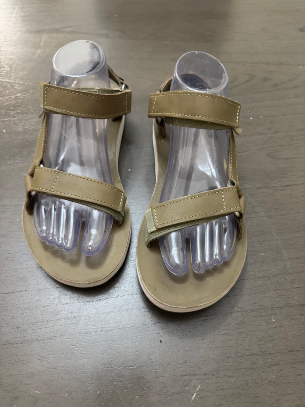Teva Women's Original Universal Leather Hiking Sandals  size 8